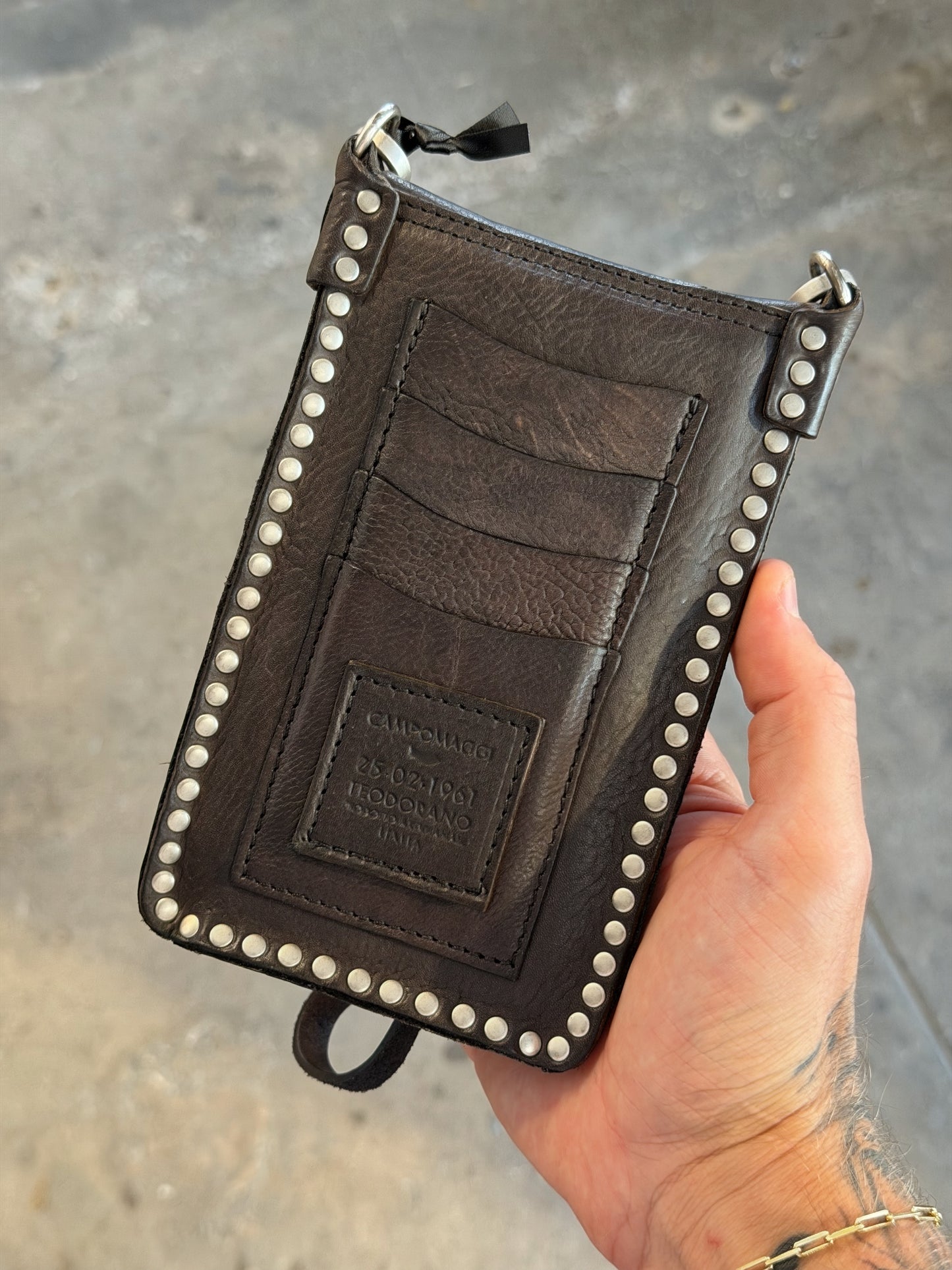 Campomaggi Leather Studded & Embellished Phone & Card Holder in Grigio