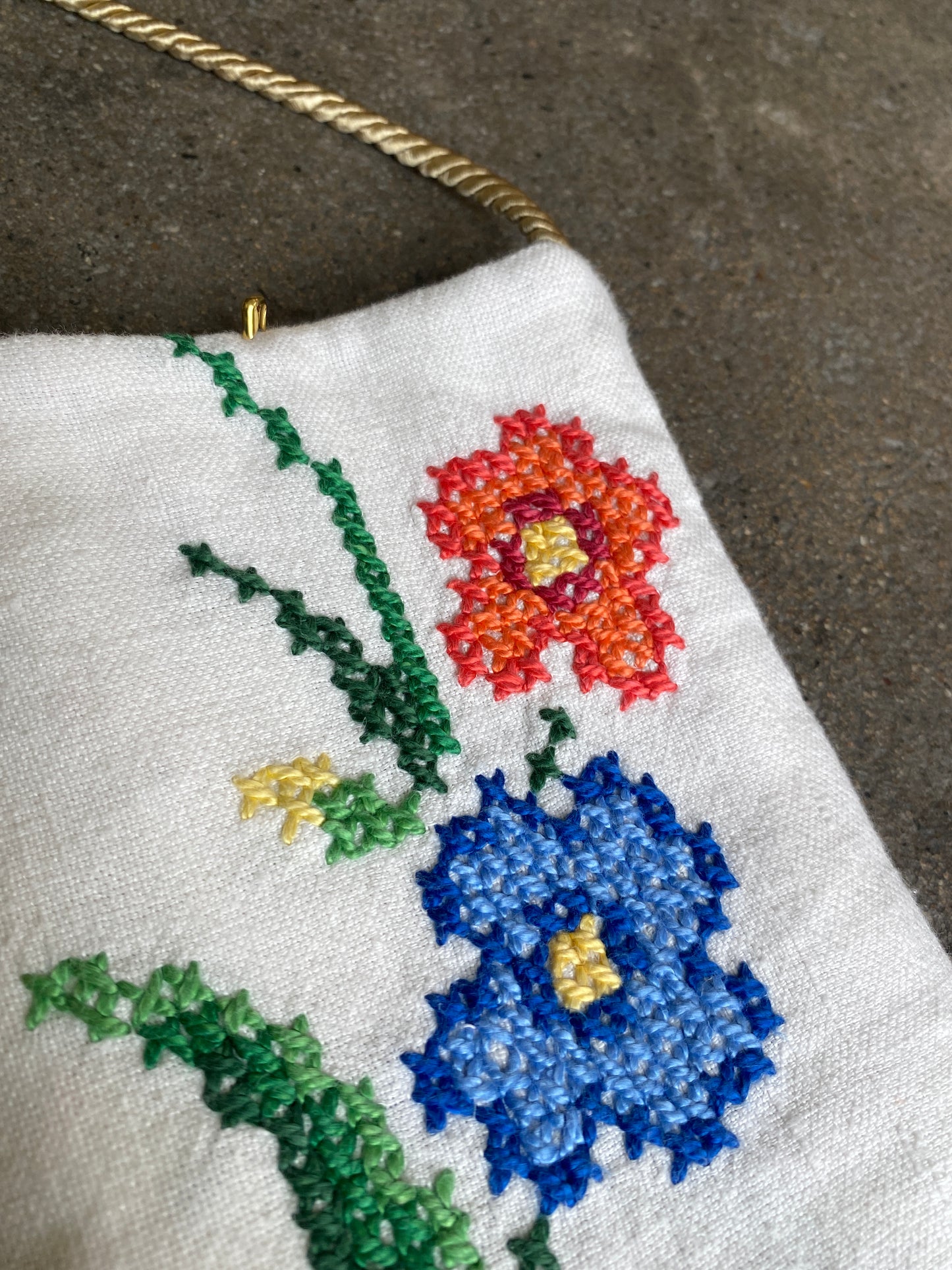 Relax Re-Lux “Vulcano” Upcycled Cotton Bag White