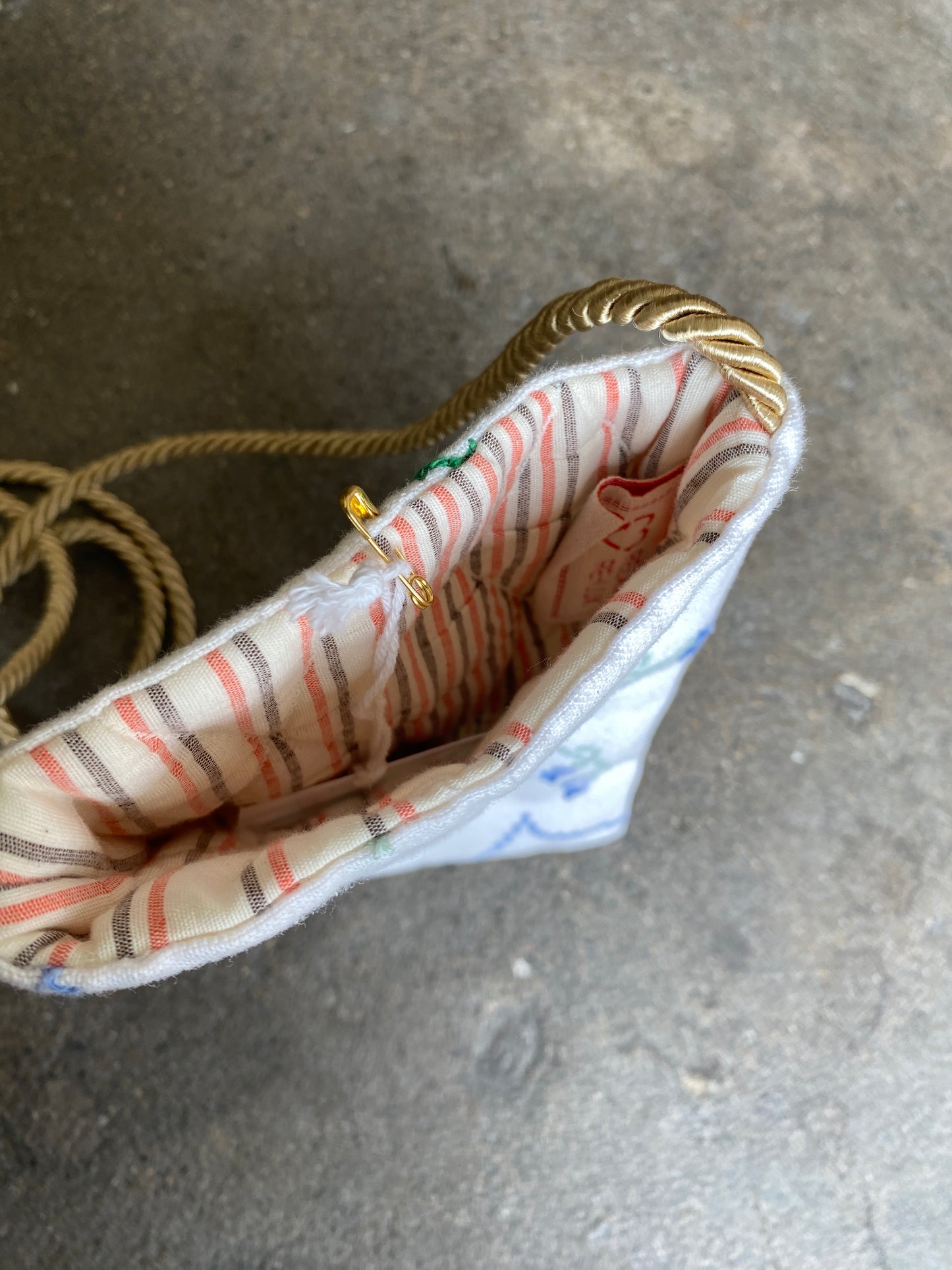 Relax Re-Lux “Vulcano” Upcycled Cotton Bag White