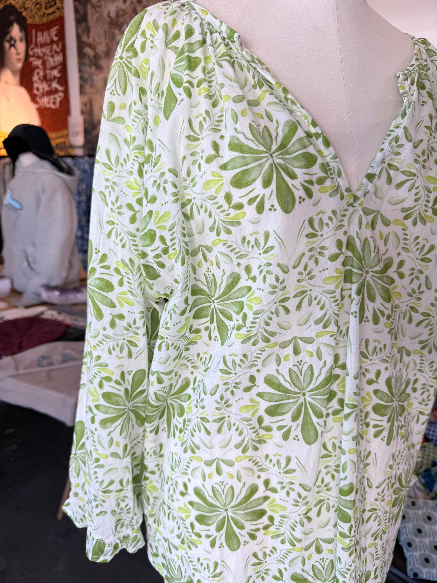 Nimbu Long Sleeve Blouse in Bel Avocado
