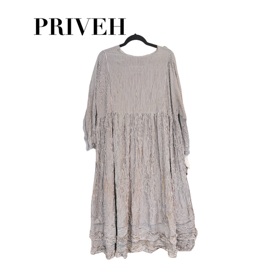 Priveh Long Ruffled Dress