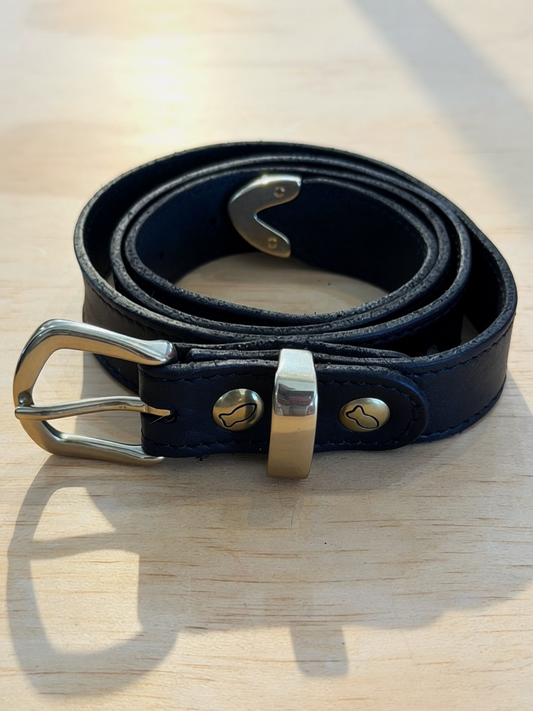 Campomaggi Leather Belt in Black and Gold Brass