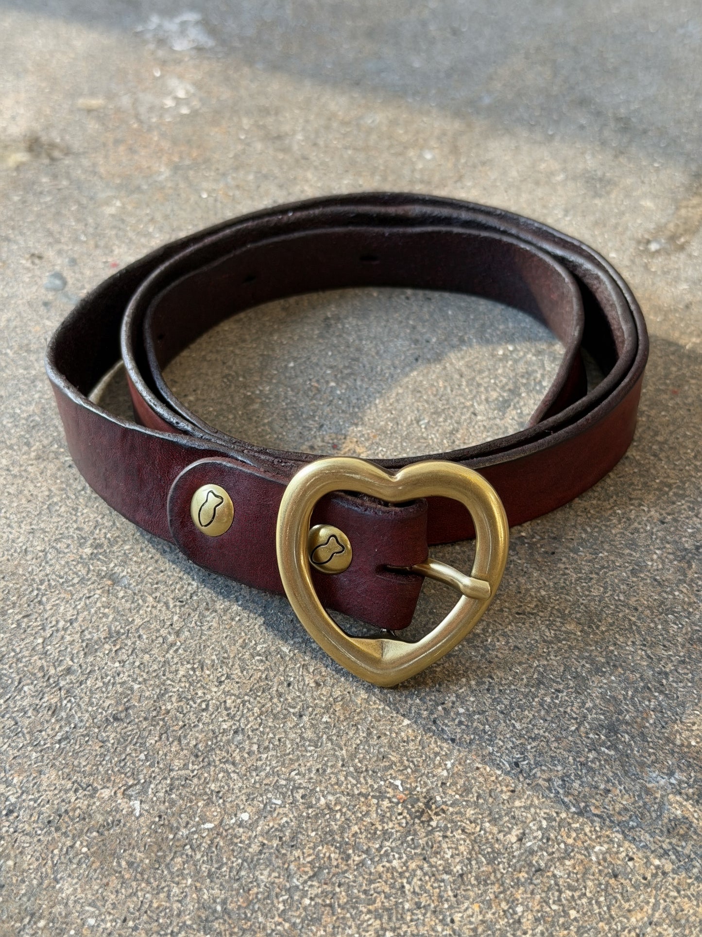 Campomaggi Leather Belt in Vinaccia with Heart Shaped Brass Buckle