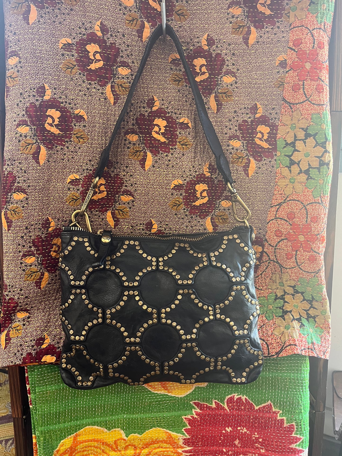 Campomaggi Gold Studded Shoulder Bag - Nero
