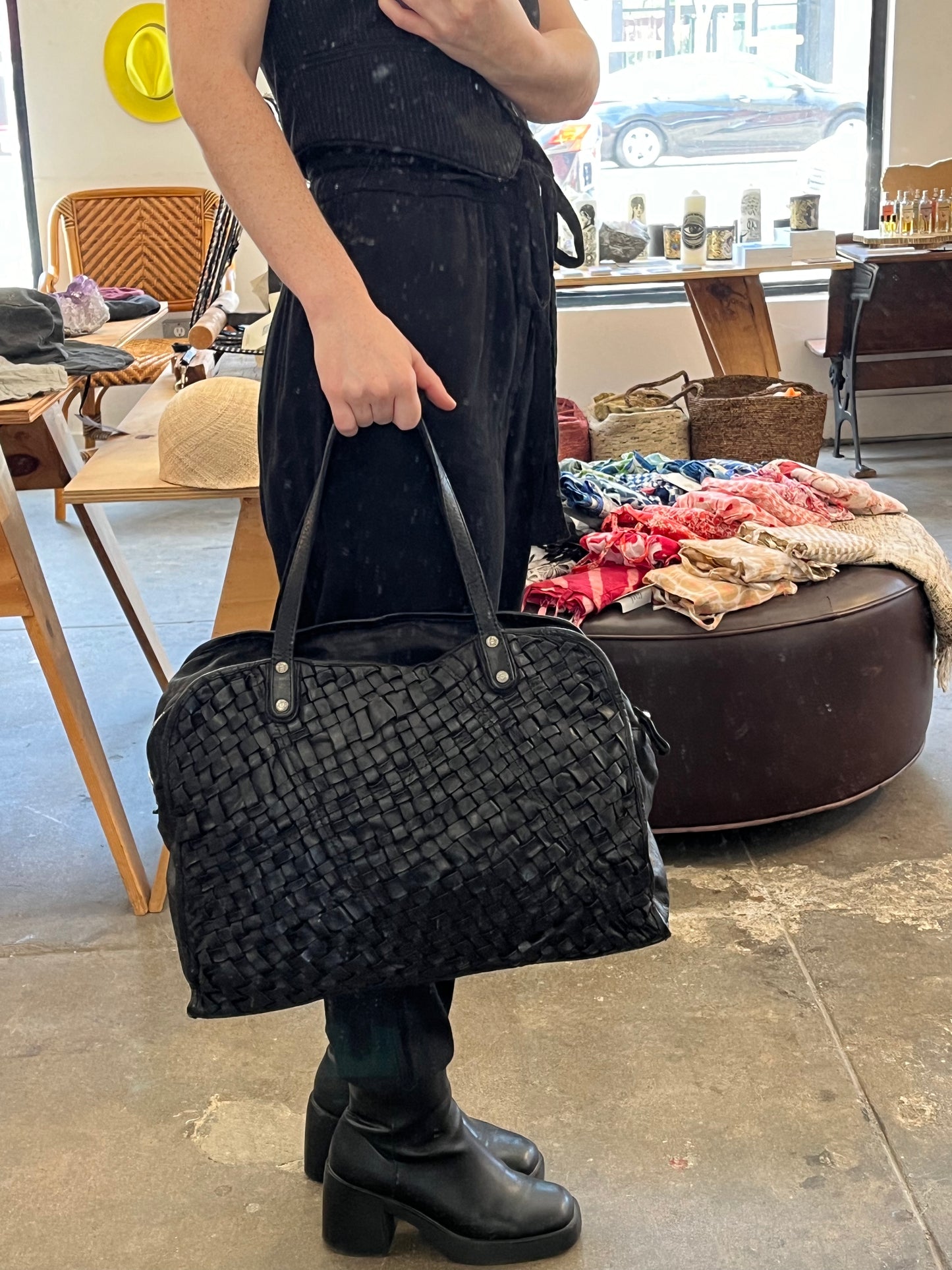 Campomaggi Woven Leather Bag in Nero