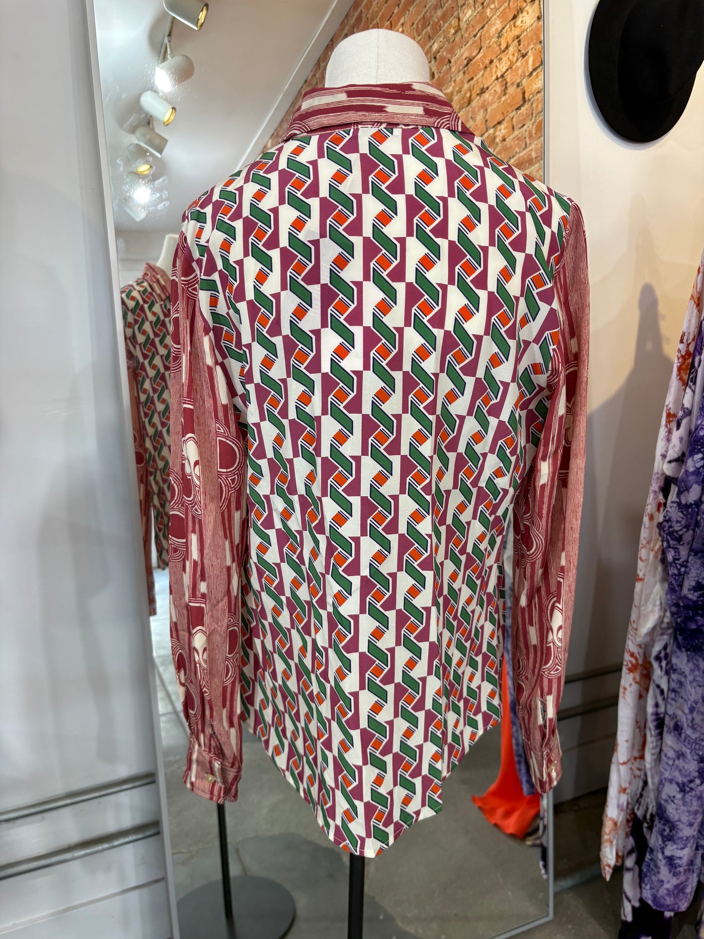 Miki Thumb Print Blocked Silk Classic Shirt