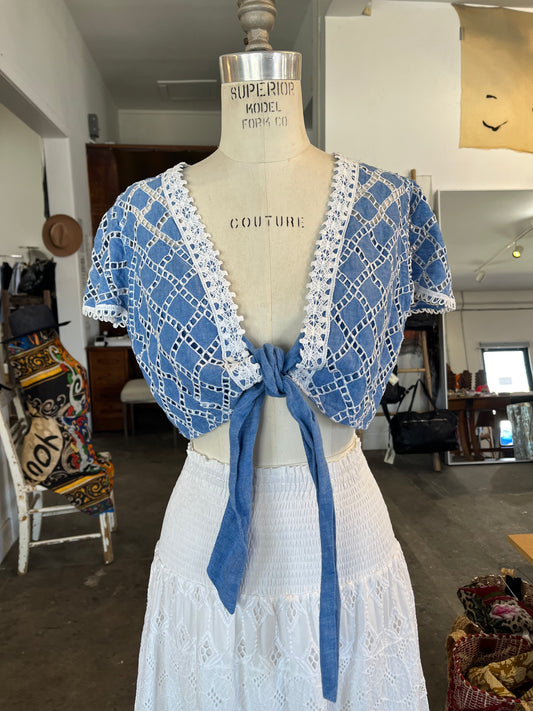 Temptation Positano Piperita Jean Top in White with Tie-front Closure
