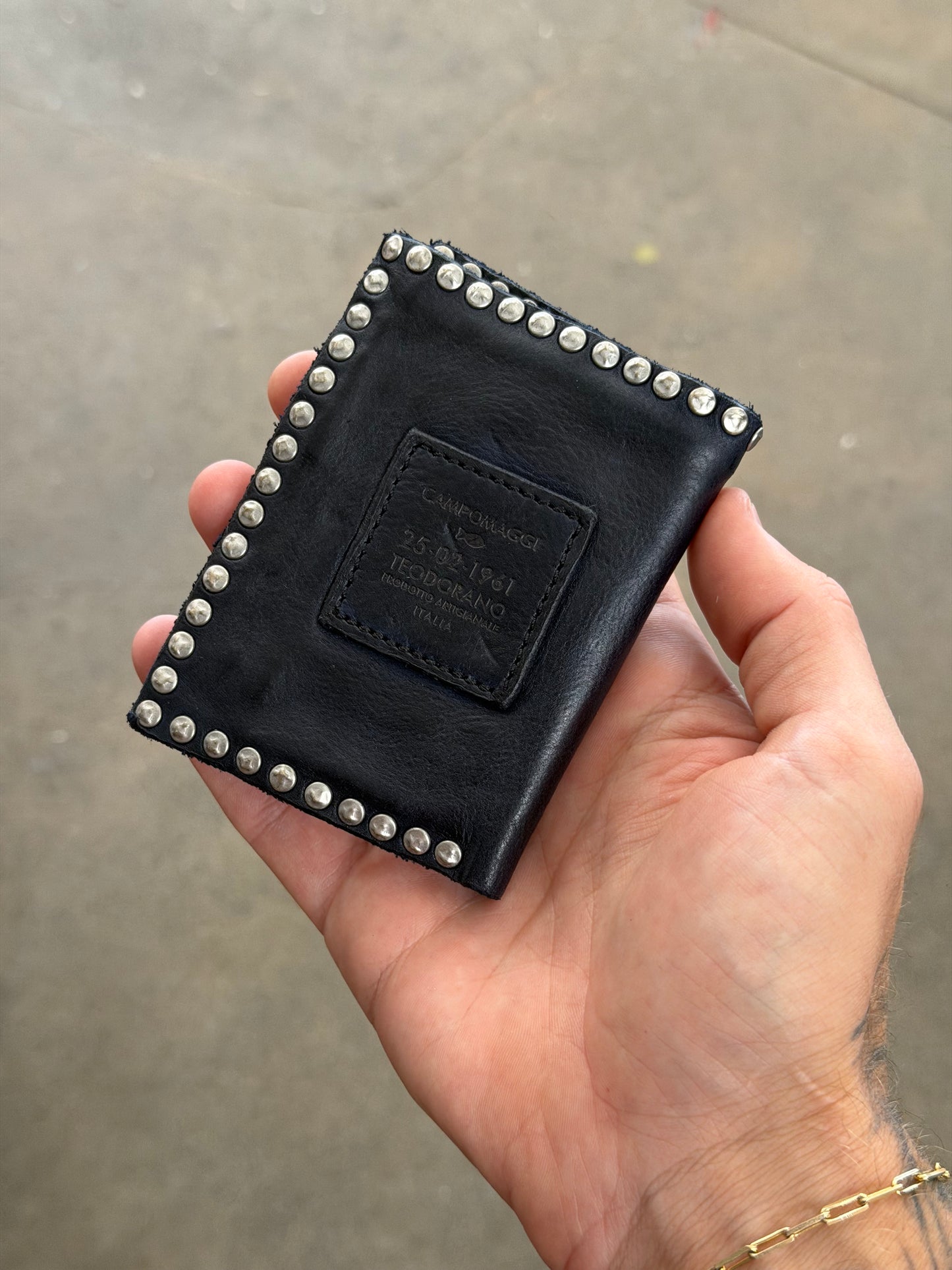 Campomaggi Leather Studded Bifold Wallet in Blue