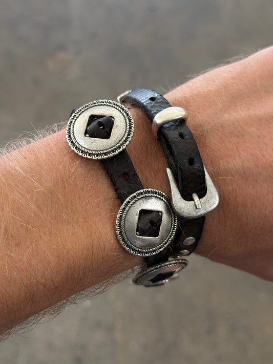Campomaggi Leather Studded & Embellished Wrap Bracelet in Grigio