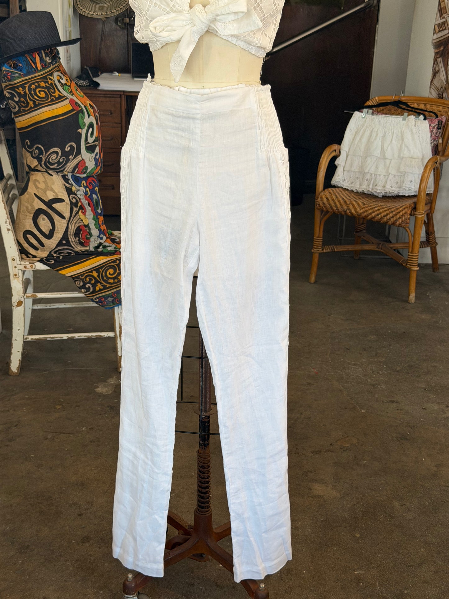 Temptation Positano Frolla Pants in White