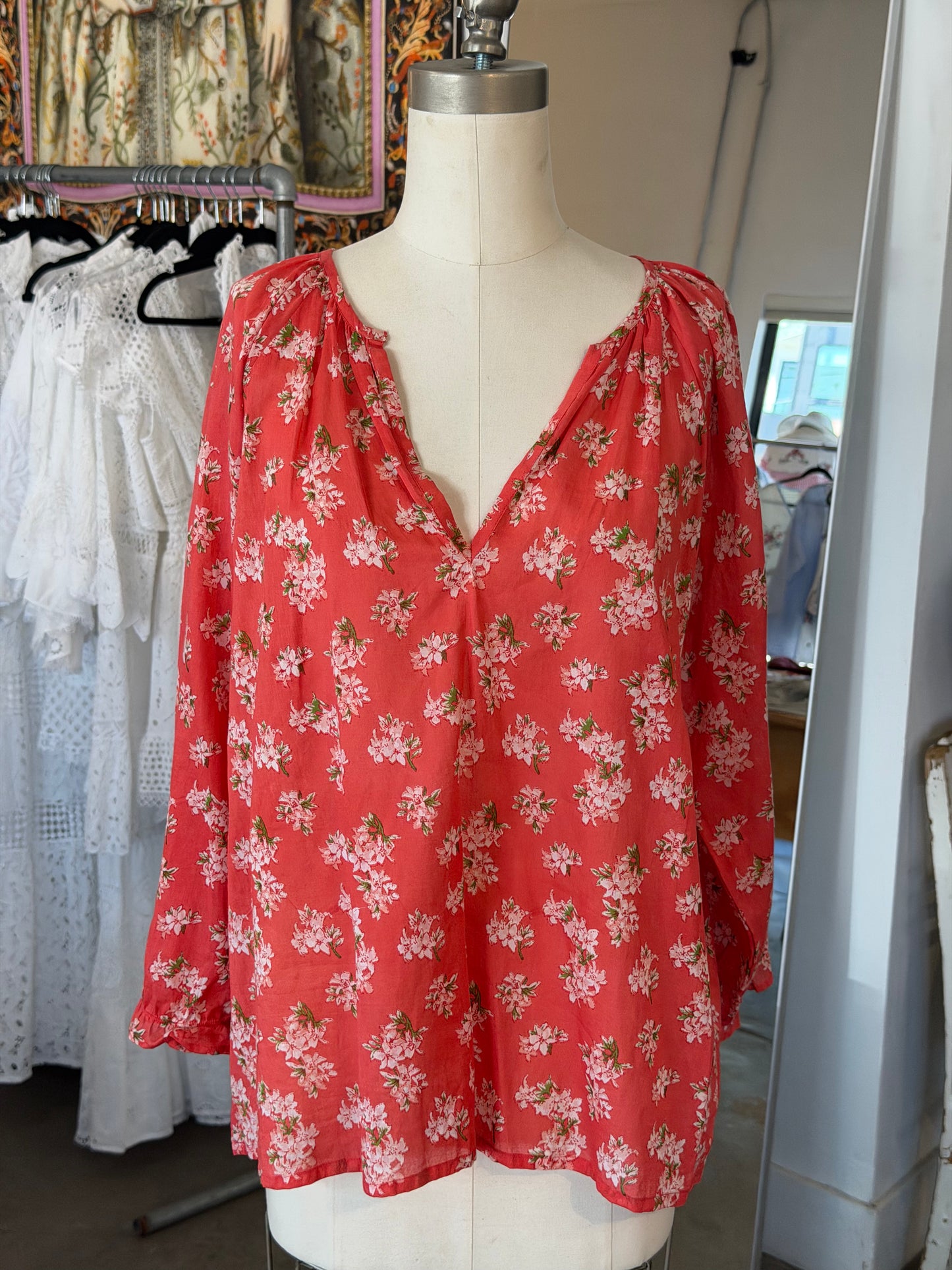 Nimbu Loose Long Sleeve Blouse in Flory Red