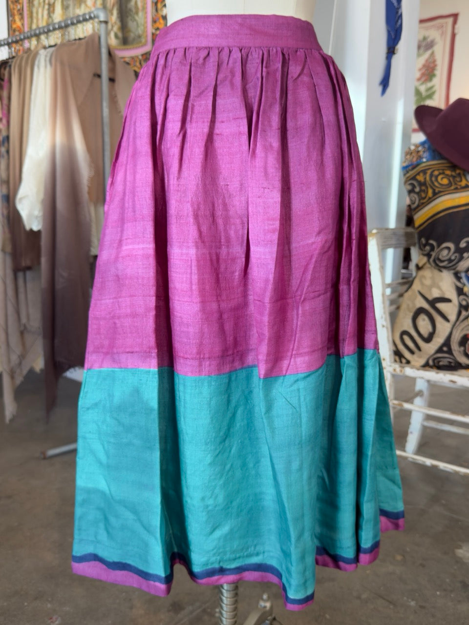 Nimbu IDI HP Silk Skirt in Purple