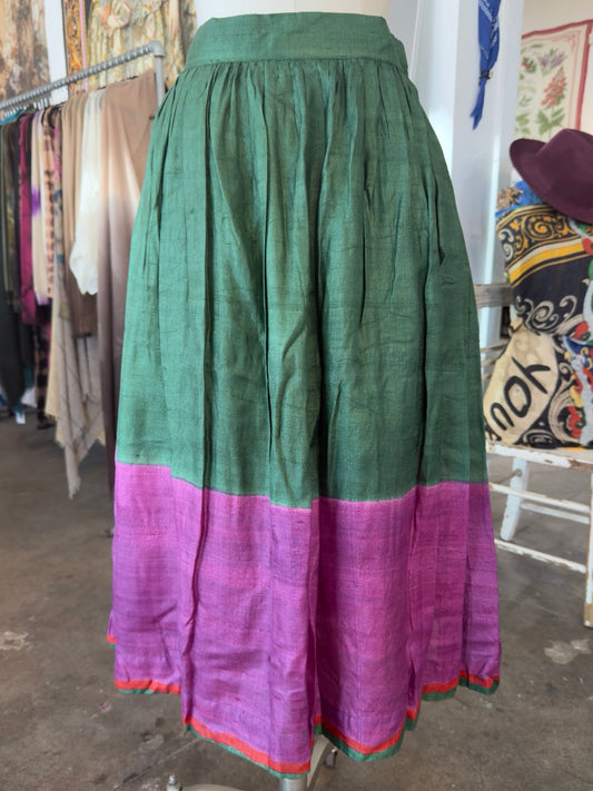 Nimbu IDI HP Silk Skirt in Green