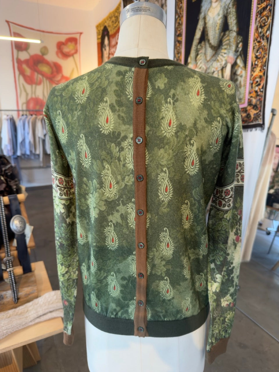 Jei's Reversible Merino Wool Long Sleeve Cardigan in Bosco Print