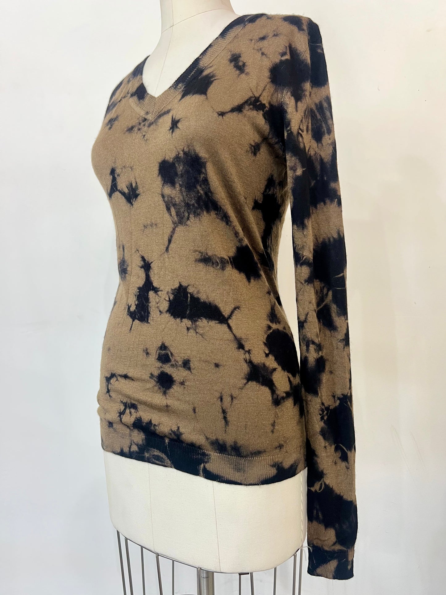 Parkerblue Cashmere V Neck Sweater