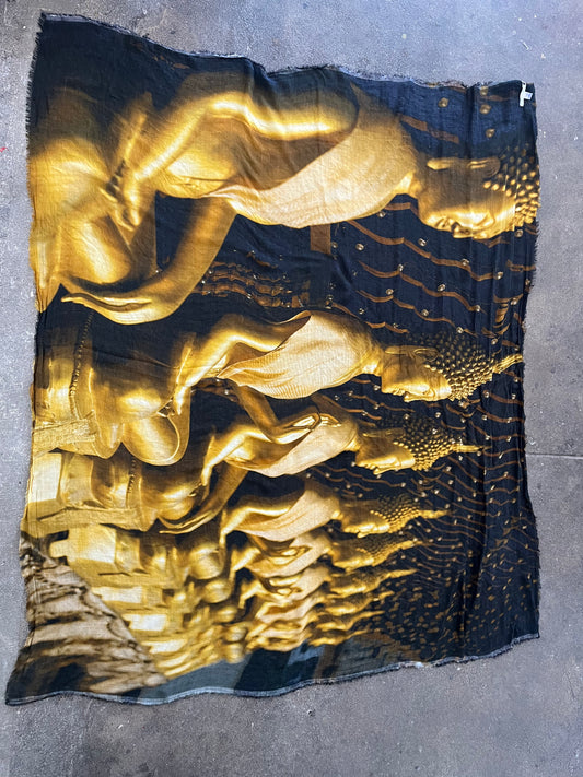 813 Ottotredici Golden Statue Scarf