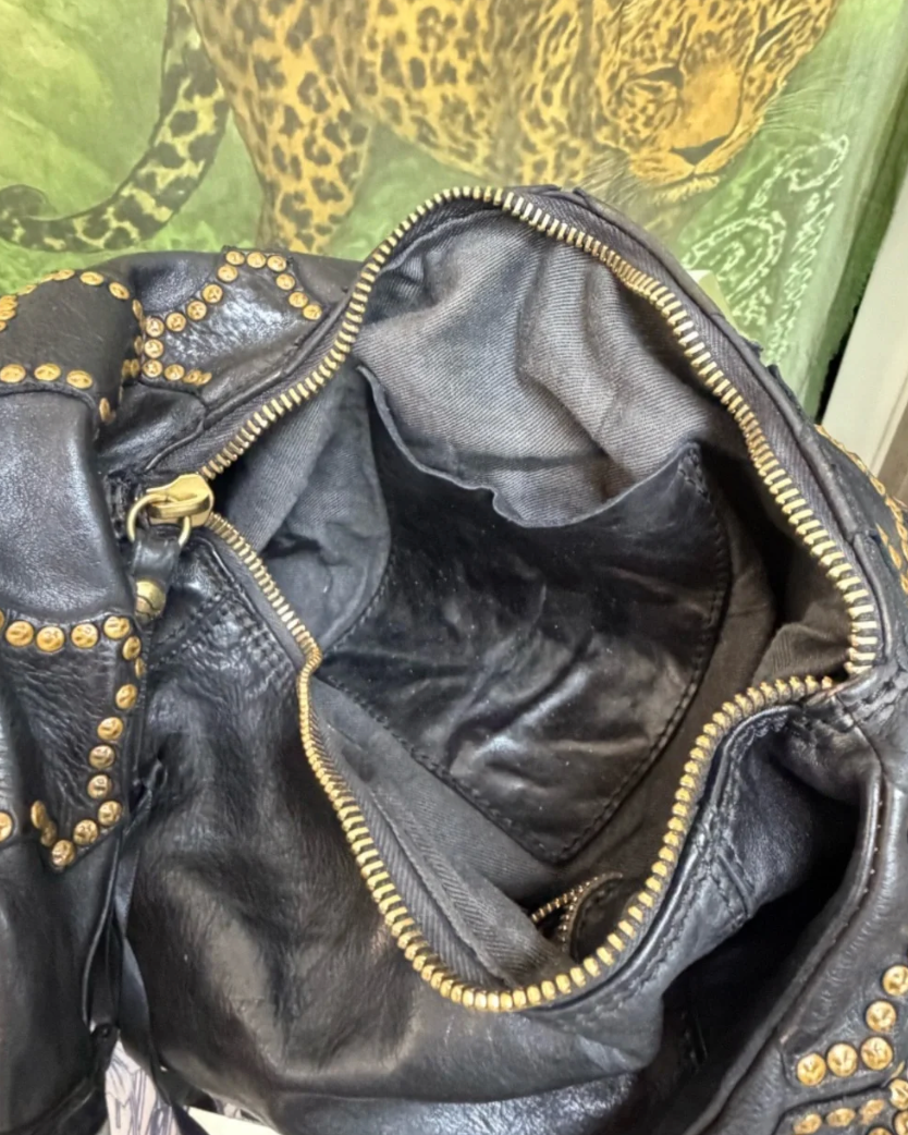 Campomaggi Marisa Gold Studded Leather Shoulder Bag in Nero