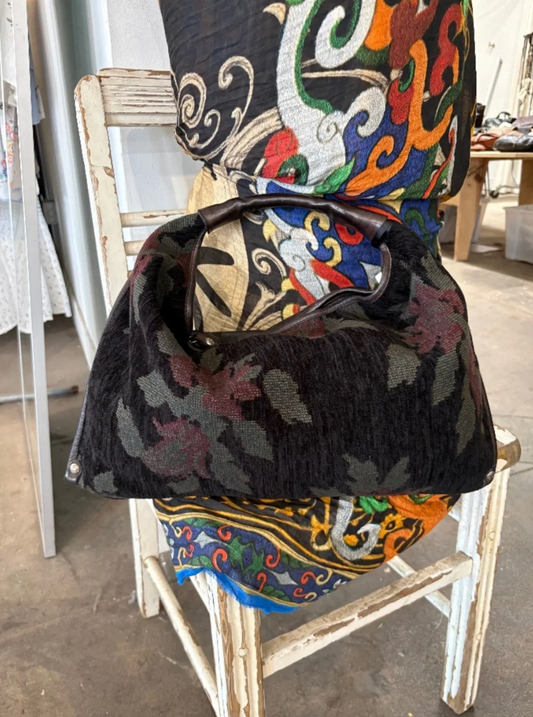 Campomaggi Atena Floral Velvet Jacquard and Leather Hobo Bag in Nero & Grigio