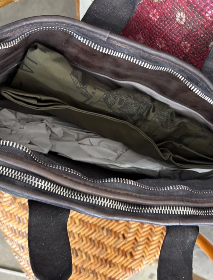 Campomaggi Noce Embossed Leather Laptop Bag in Grigio