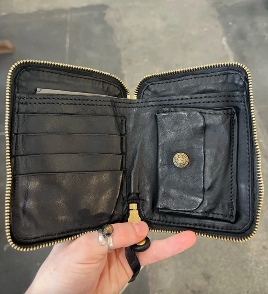 Campomaggi Leather Studded Heart Wallet