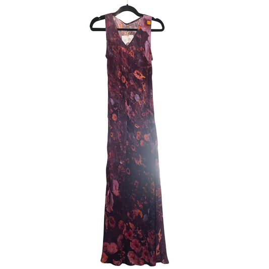 Yavi Sleeveless Dress